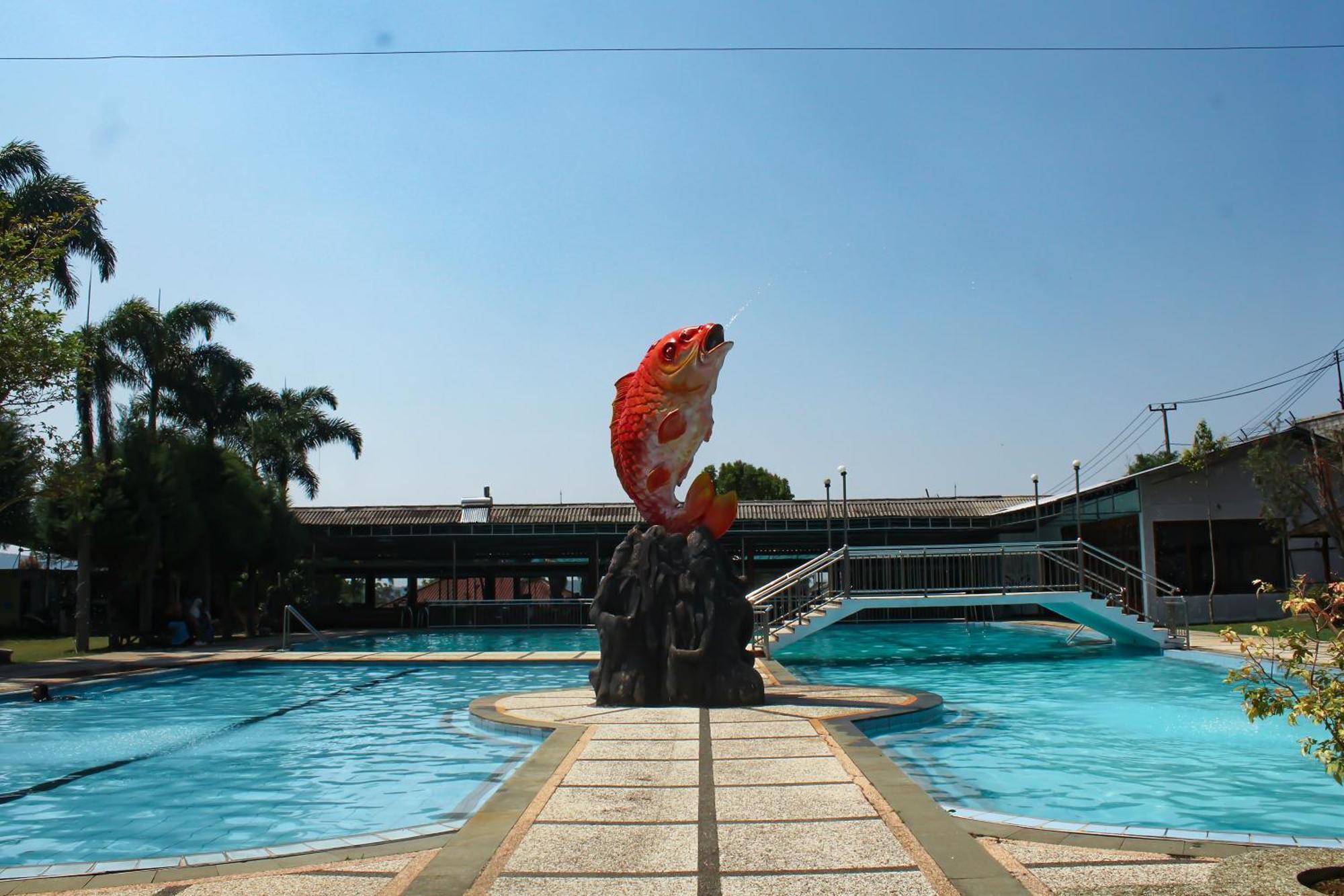 Grand Nirwana Resort Lembang Exteriör bild